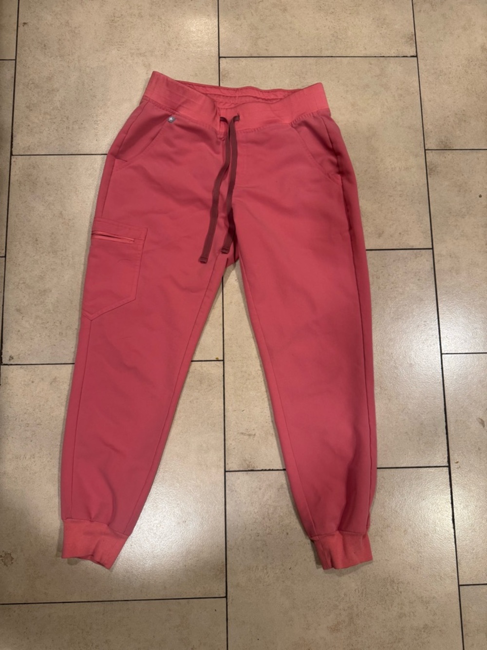 Women’s Figs Scrubs Zamora Jogger Pants Pink Small